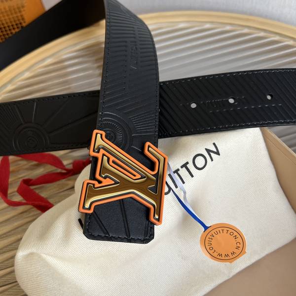 Louis Vuitton 40MM Belt LVB00317